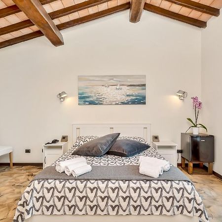 Hotel La Pietra Restaurant فوسدينوفو المظهر الخارجي الصورة